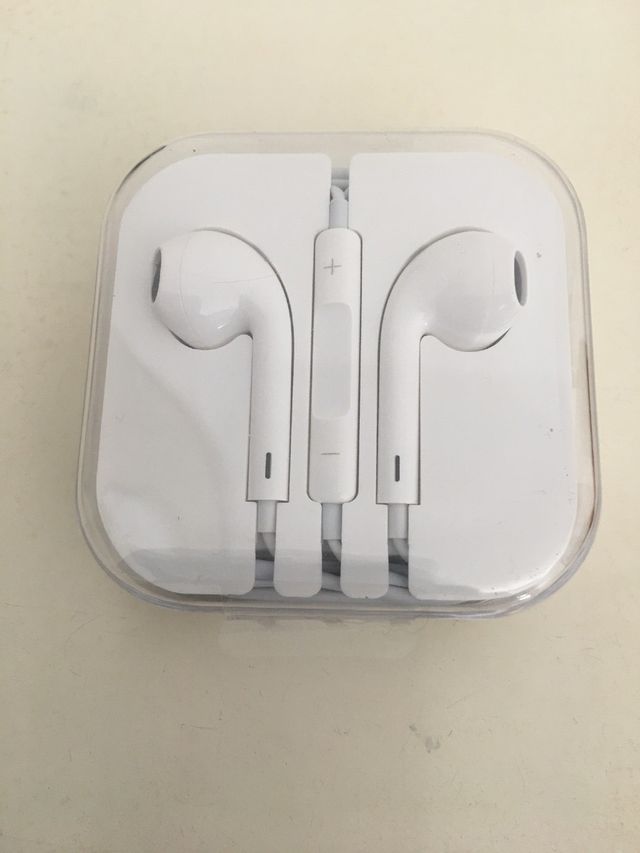 Cascos Originales Apple