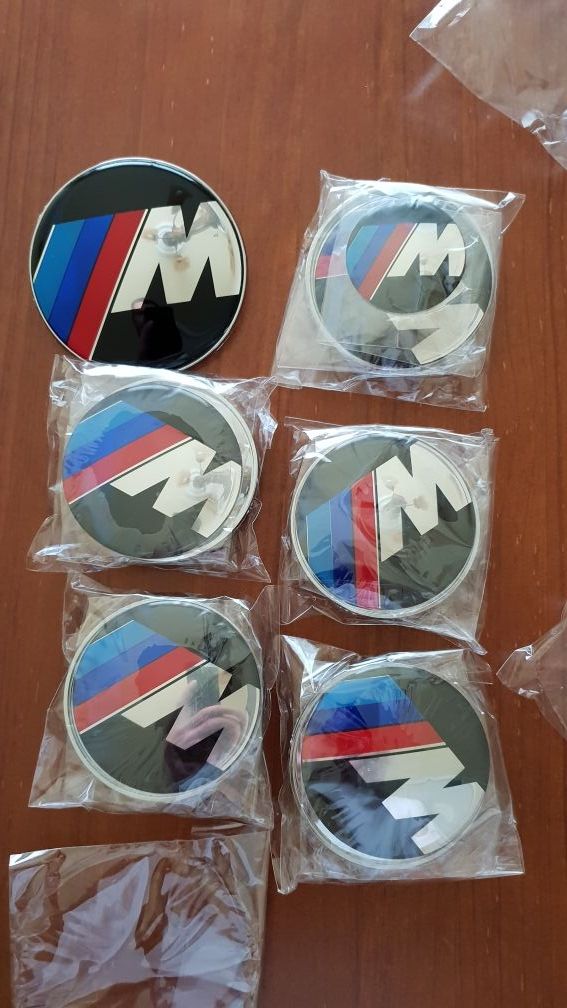 emblemas bmw black carbon el set completo 7 piezas