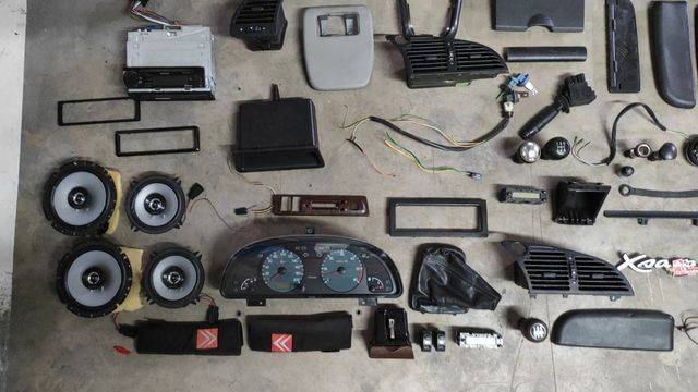 Piezas variadas Citroën Xsara Amo 1 1999