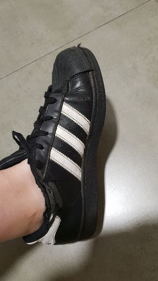 adidas superstar negras 40 adidas superstar negras 40