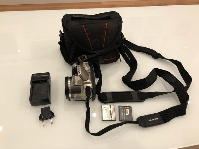 Cámara Olympus SP-720UZ