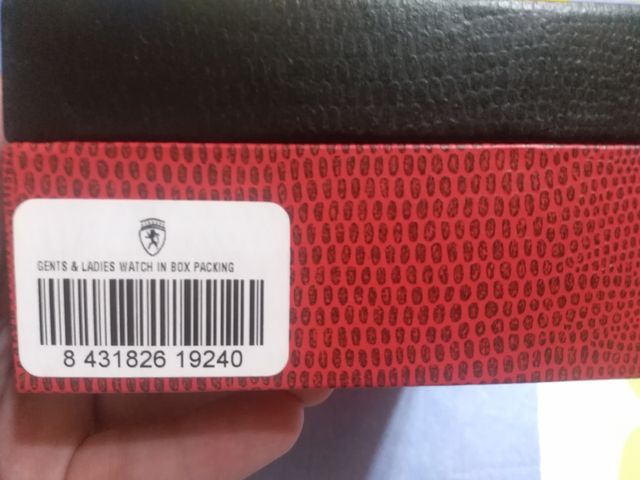 Conjunto relojes hombre /mujer nuevo