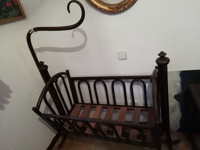 CUNA VINTAGE ESTILO TRONET