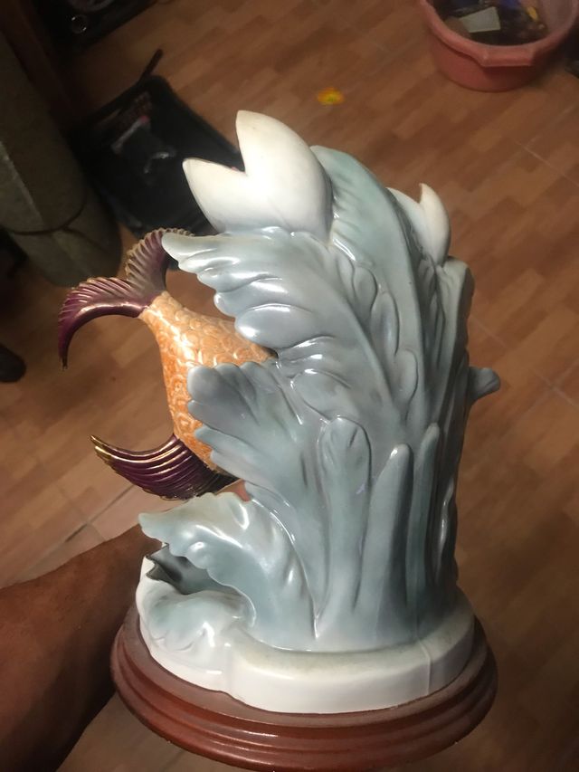 Figura decorativa porcelana