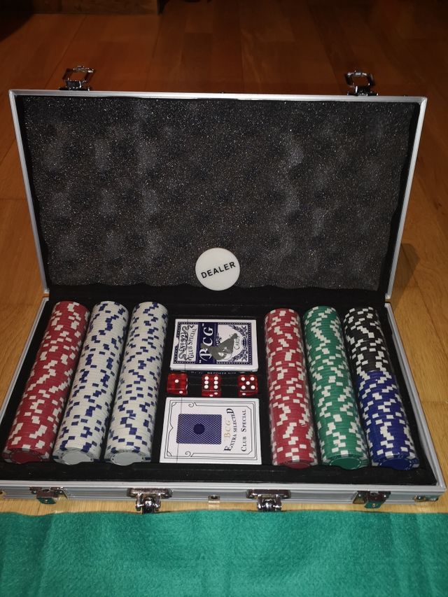 maletín poker