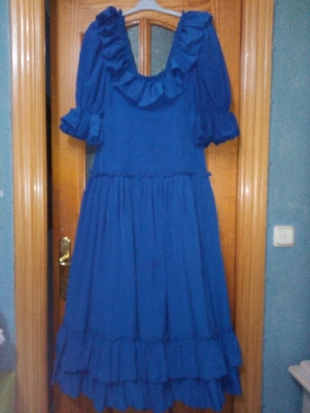 Traje de flamenca artesanal hecho a mano