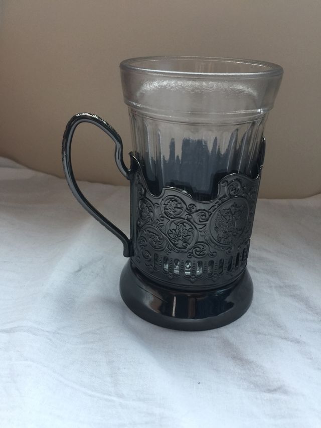 Bicchiere per bere tè (originale dalla Russia)