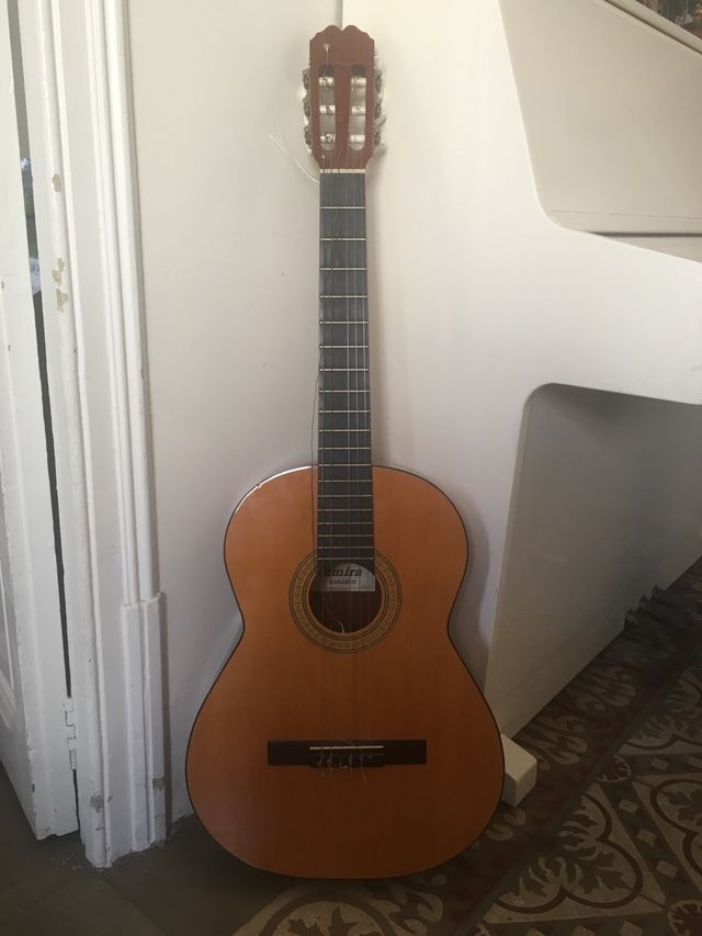 Guitarra Clásica Admira Modelo Rosario