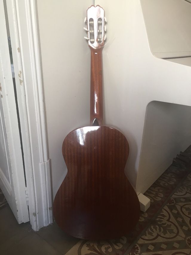 Guitarra Clásica Admira Modelo Rosario