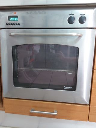 HORNO 4 BANDEJAS 43X34CM EUROFRED