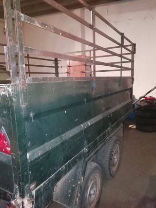 Remolque para coches Pequeños de segunda mano en WALLAPOP