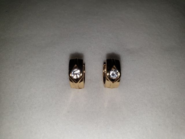 pendientes dorados de aro