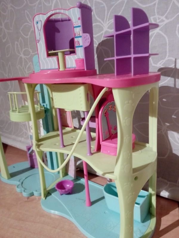 Polly Pocket, muñecas, autocaravana, complementos