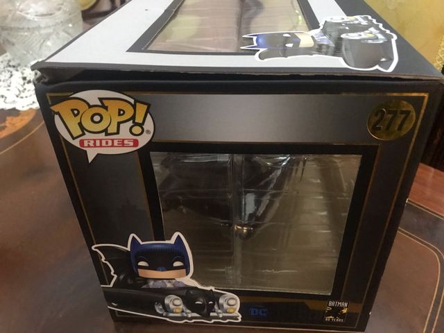 Funko Pop 1950 Batmobile (80 años Batman) #277