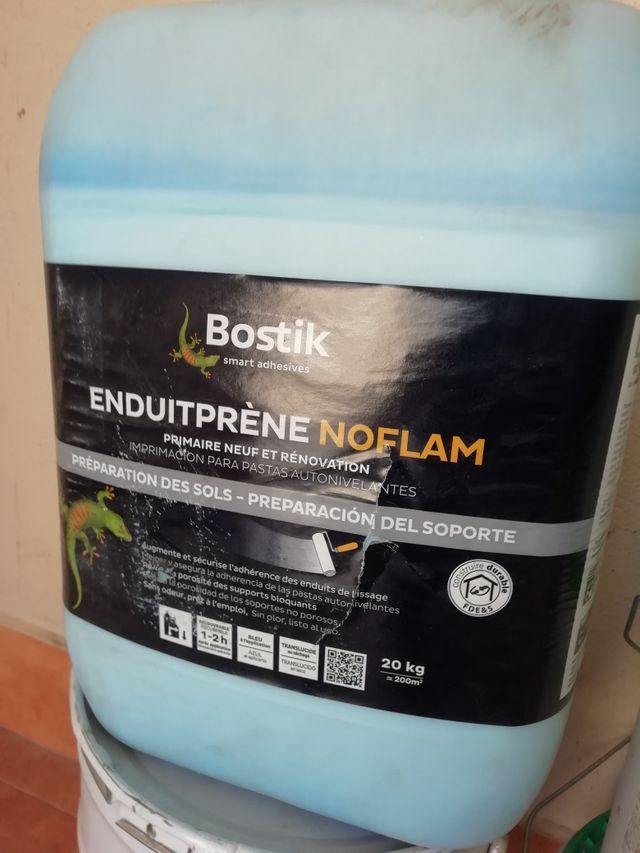 adesivo para pavimentos