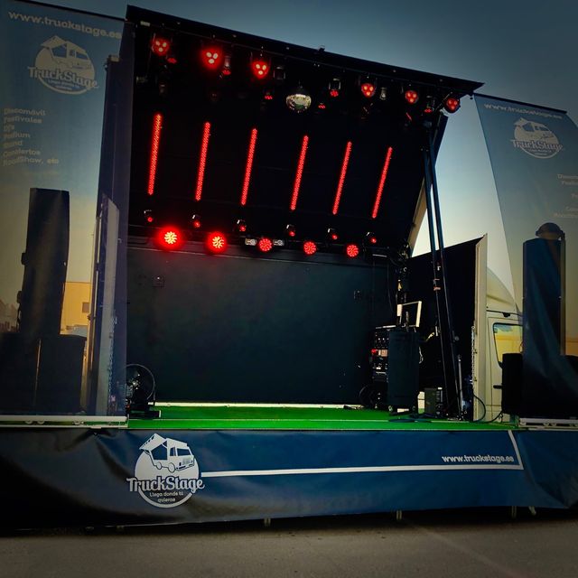 Camión escenario disco móvil