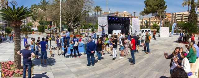 Camión escenario disco móvil