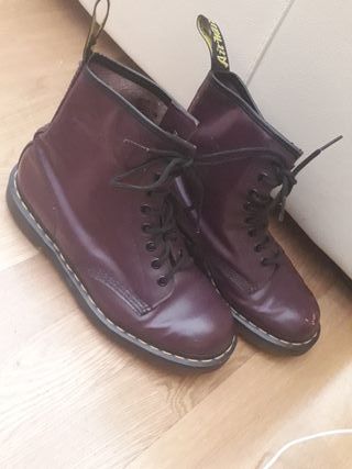 dr martens moradas