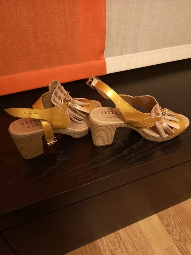 Sandalias Marca VITELO