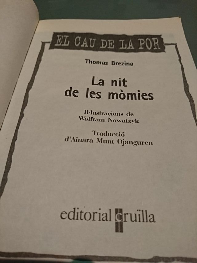 El Cau de la Por121 pagine, ISBN 84-661-0214-0