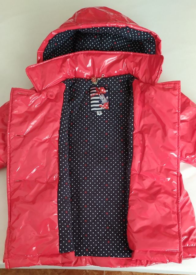 Impermeable rojo charol T 2 años Minnie