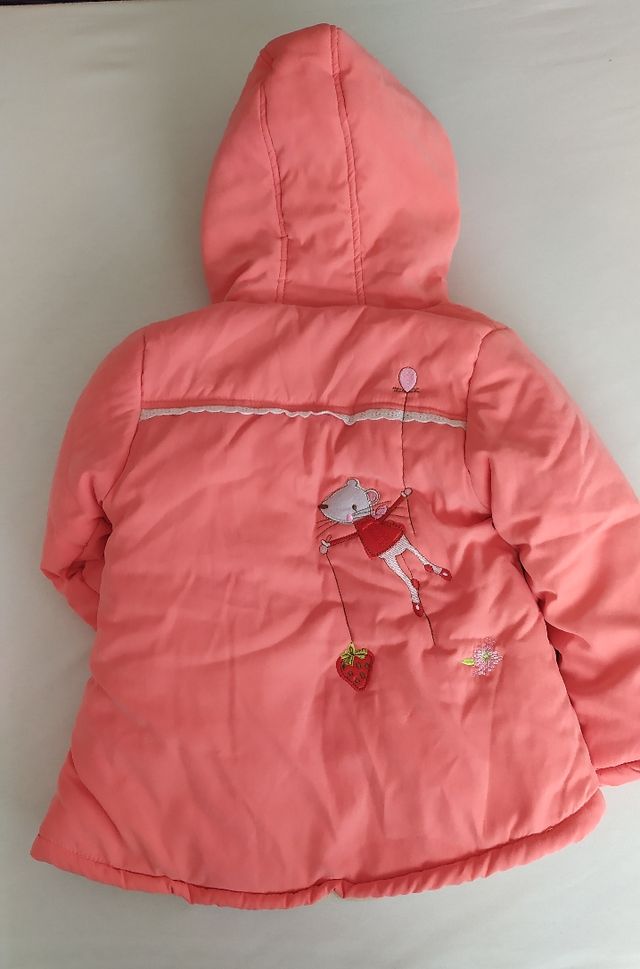 Chaqueta color salmón niña T 110