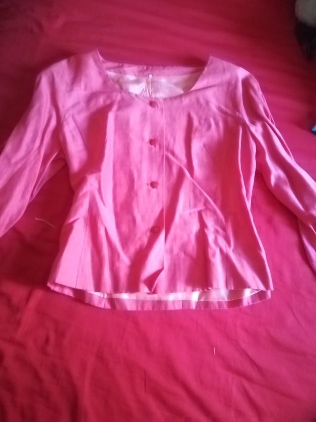 conjunto chaqueta y falda
