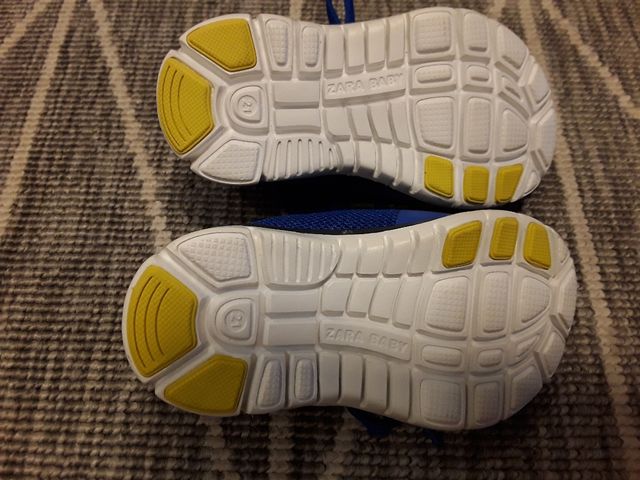 Playeros Zara baby n°21 a estrenar