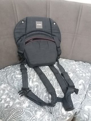 MOCHILA PORTABEBÉ CASUALPLAY de segunda mano por 15 EUR en Tiana en WALLAPOP