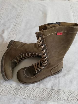 Kicker\\'s botas altas estilo militar de segunda mano por 80 EUR en Madrid  en WALLAPOP