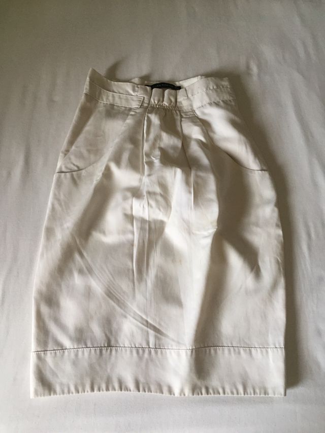 Falda blanca Zara