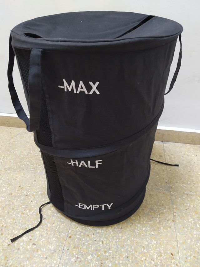 Cesta para ropa de segunda mano por 10 € en Burgos en WALLAPOP