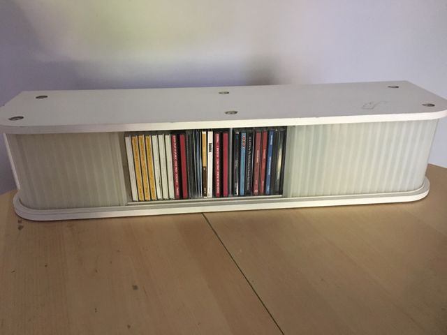 MUEBLE PARA CD´S