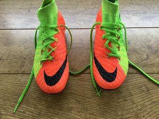 nike hypervenom gama alta