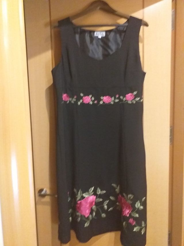 Vestido preto tamanho 46