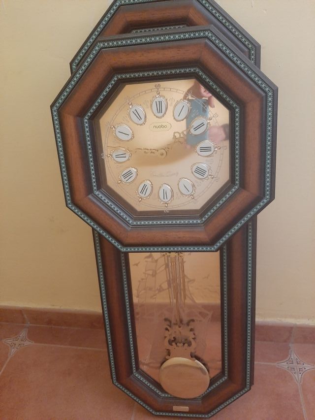 reloj carrillon