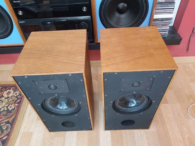 Monitores Spendor SA2