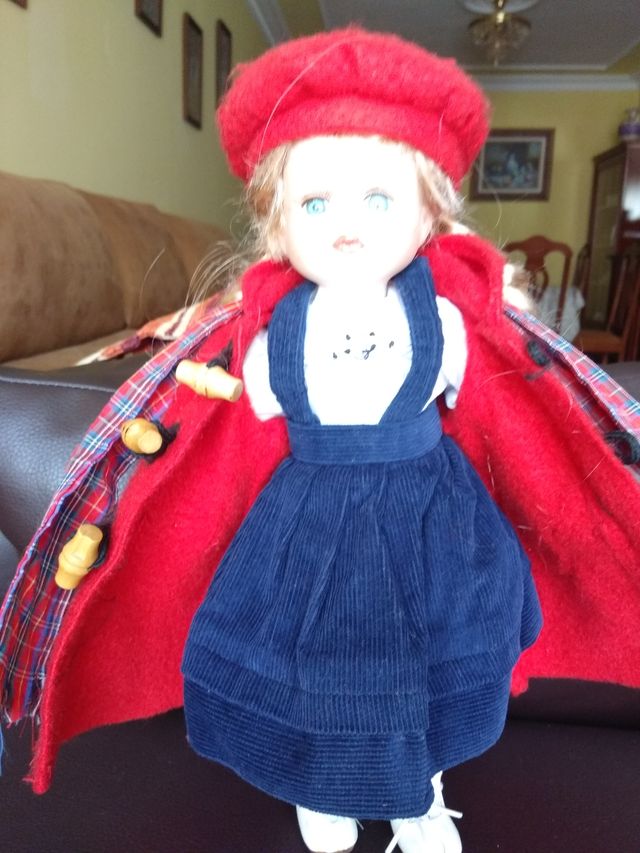 muñeca de porcelana