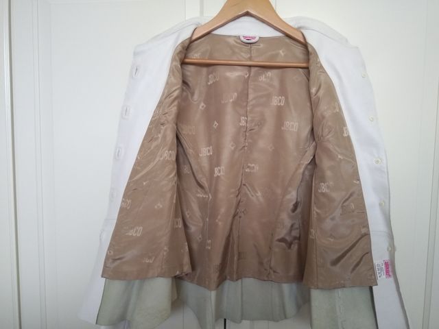 cazadora piel blanca nueva