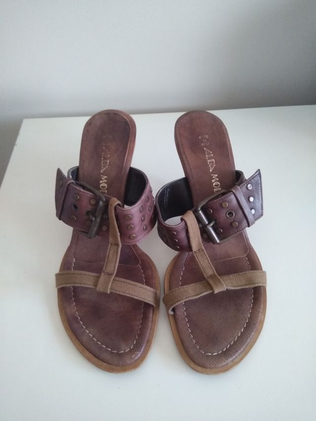 sandalias piel tostadas