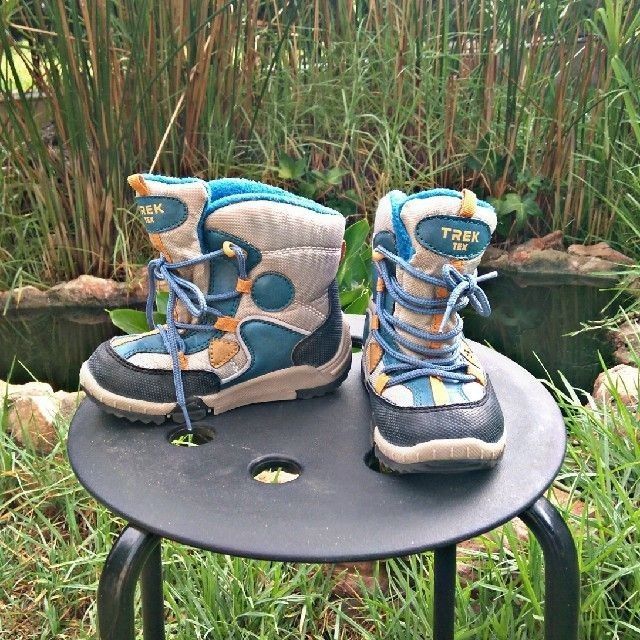 Botas nieve talla 24