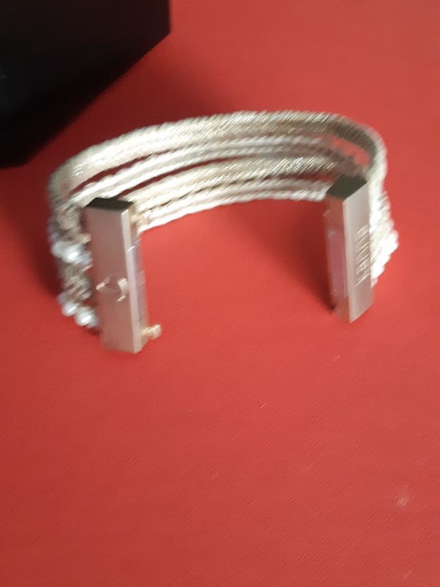 PULSERA MAGNÉTICA