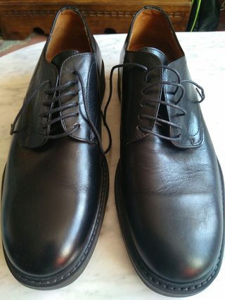 Oferta! NUEVOS. Zapatos caballero. N°42 de segunda mano por 34,9 EUR en  Burgos en WALLAPOP