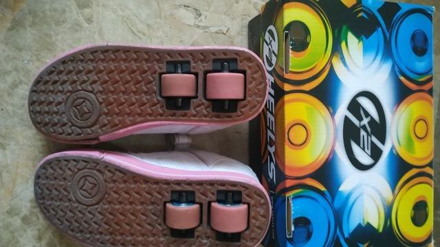 Zapatillas con ruedas Heelys n° 34