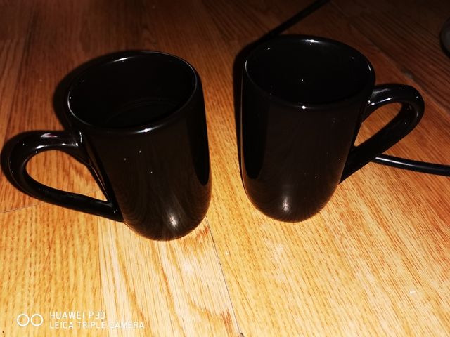 cafetera doble y 1 taza