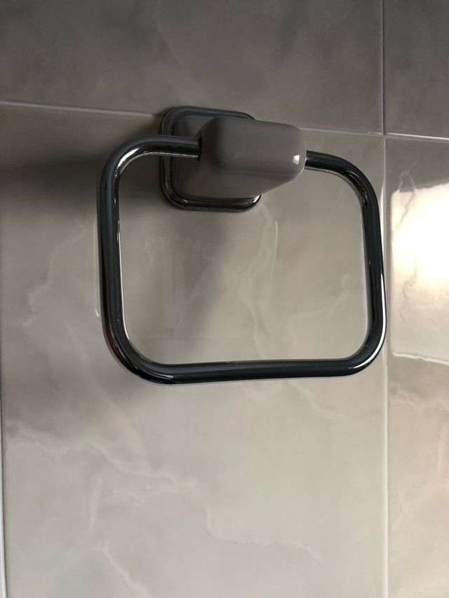 Accesorios De Bano Roca