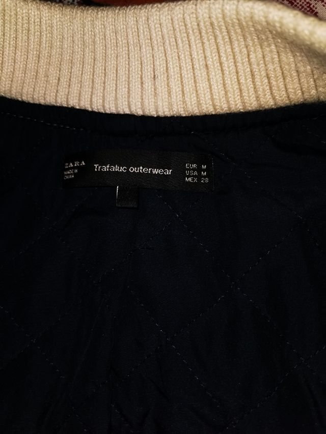 Cazadora universitaria Zara chica