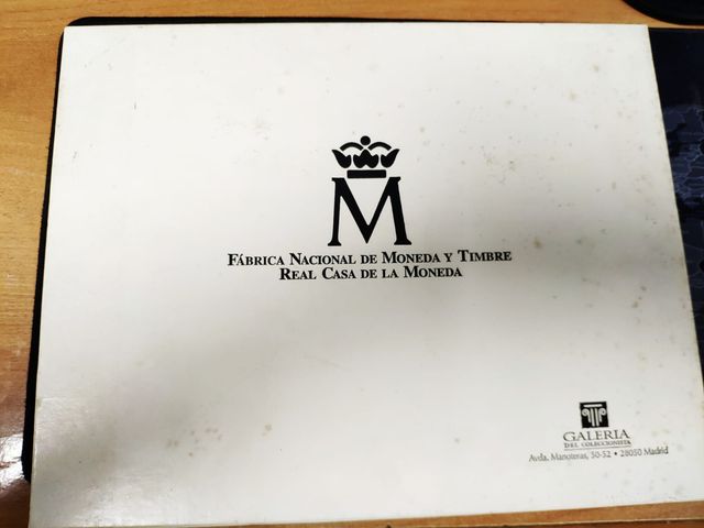 HISTORIA DE LA PESETA.EMISION ESPECIAL PLATA Y ORO