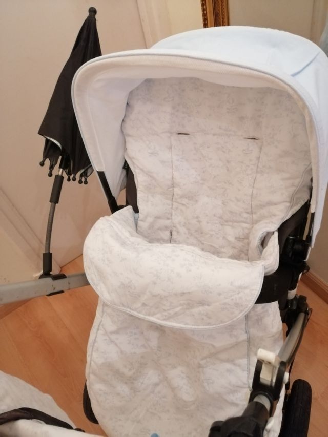 Saco universal para carro con bolsa a juego.