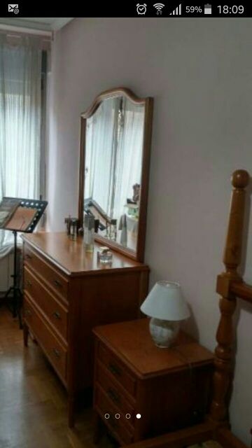 Juego dormitorio matrimonial de madera de segunda mano por 550 € en